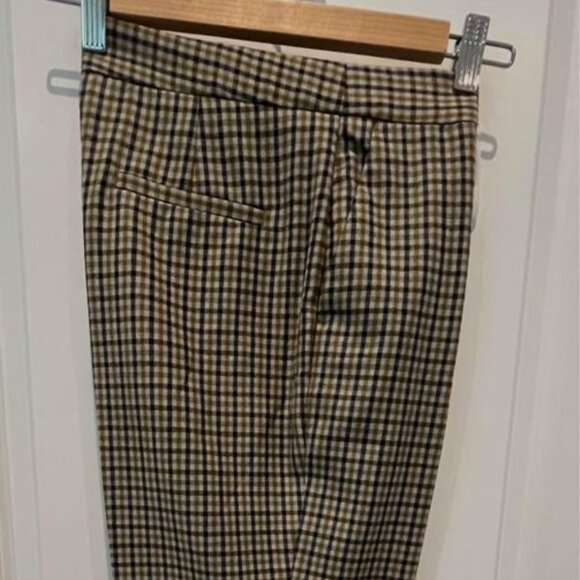 Beautiful Massimo Dutti Light Wool Trousers - Picture 4 of 9